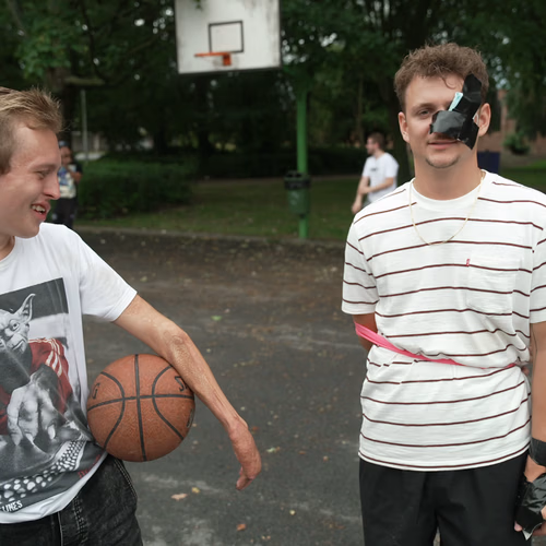 Jurre Geluk: 'Je moet noodgedwongen een dikke huid kweken wanneer je een ziekte of beperking hebt'