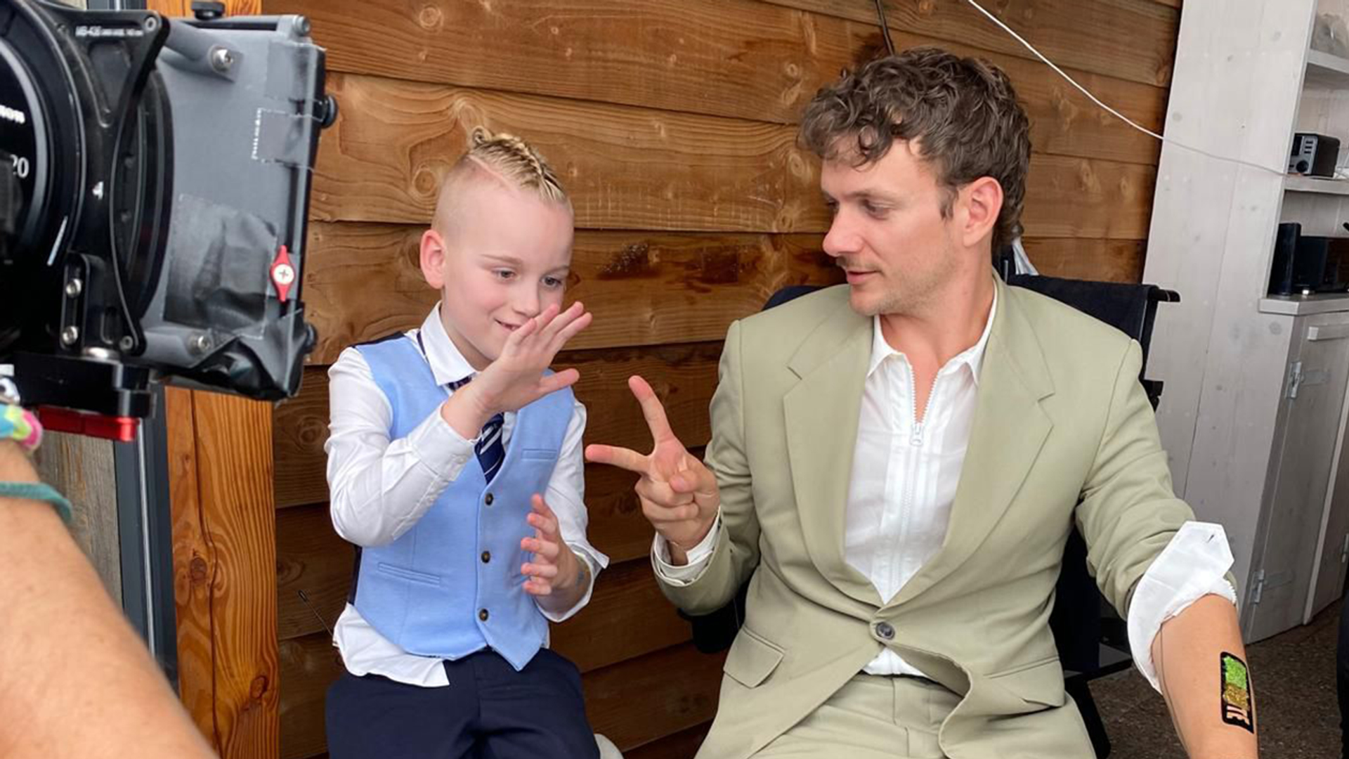 NietKleinTeKrijgen_s2_Logan