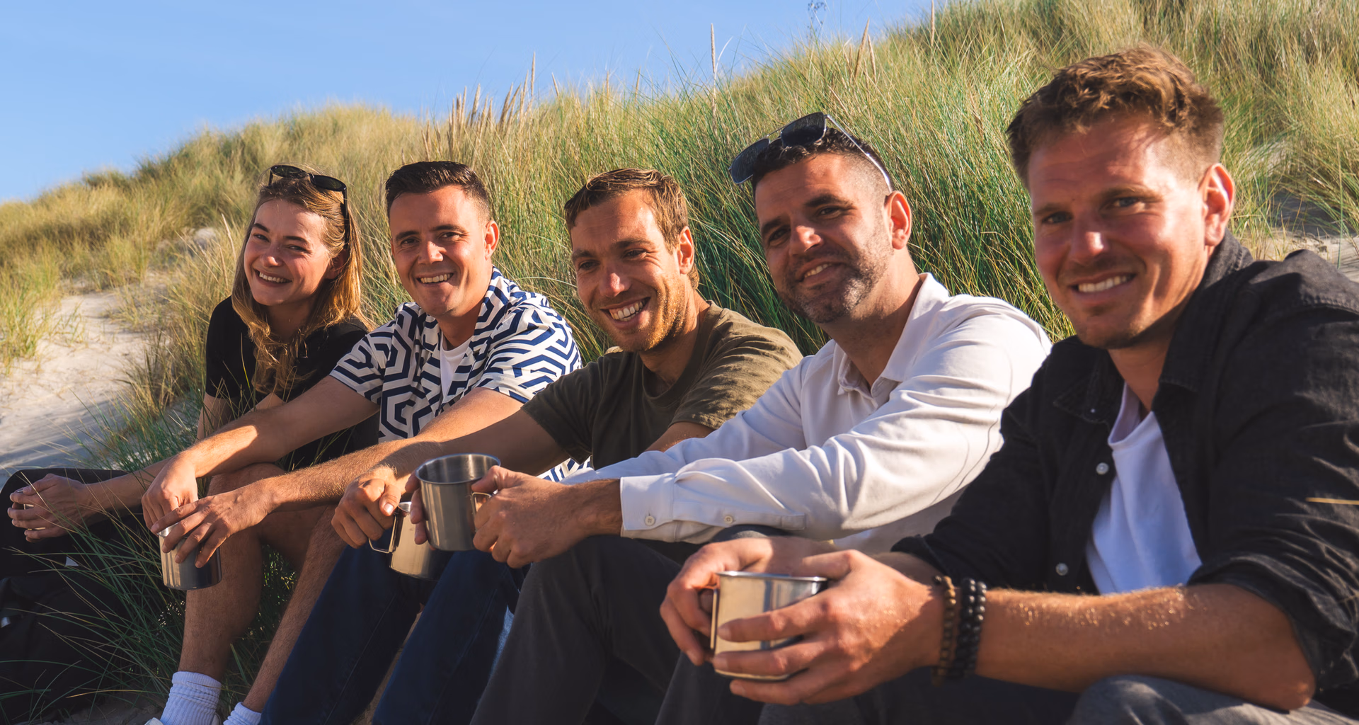 deelnemers daten in het dorp