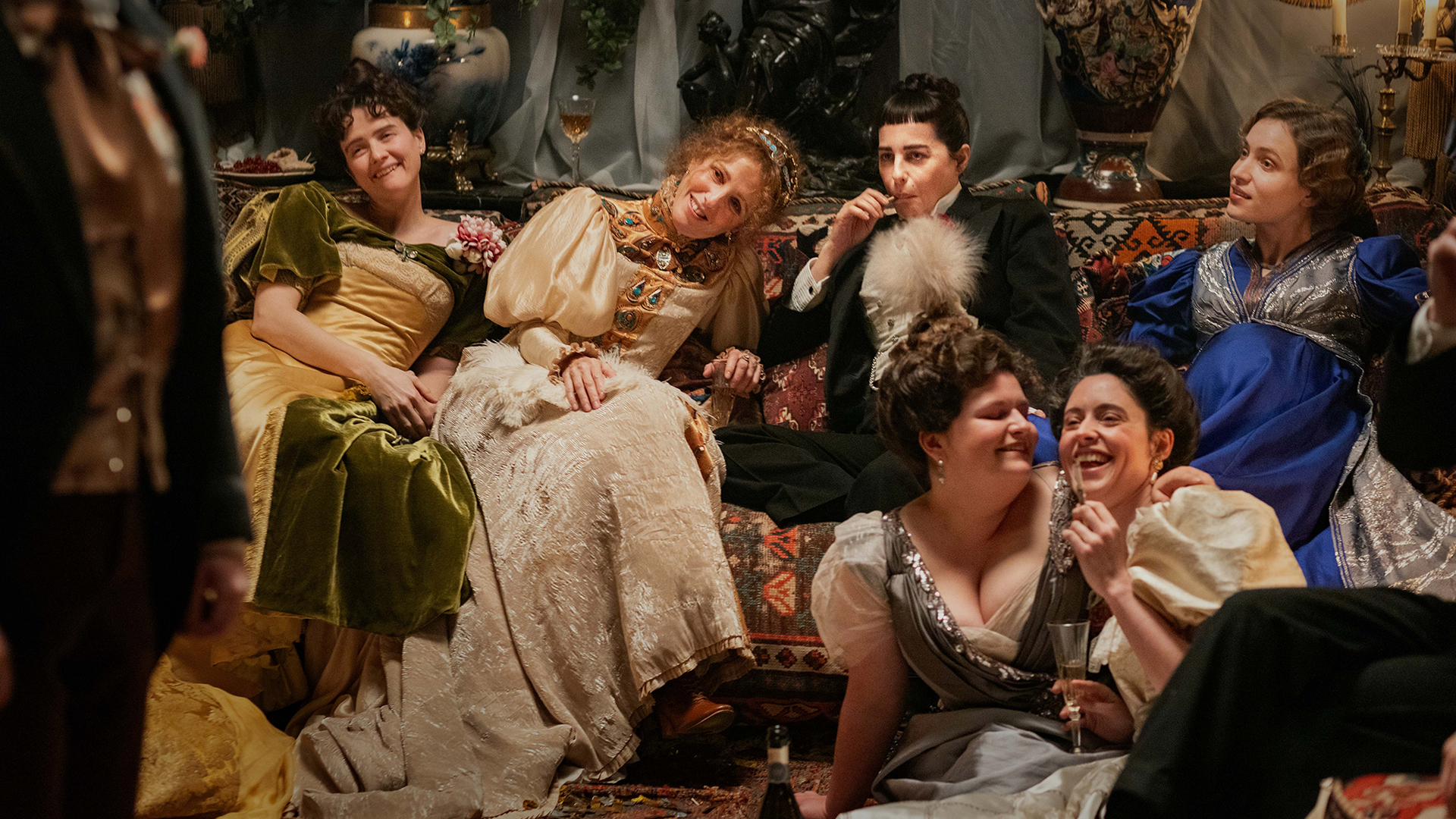 Sarah-Bernhardt-la-divine_st_3_jpg_sd-high