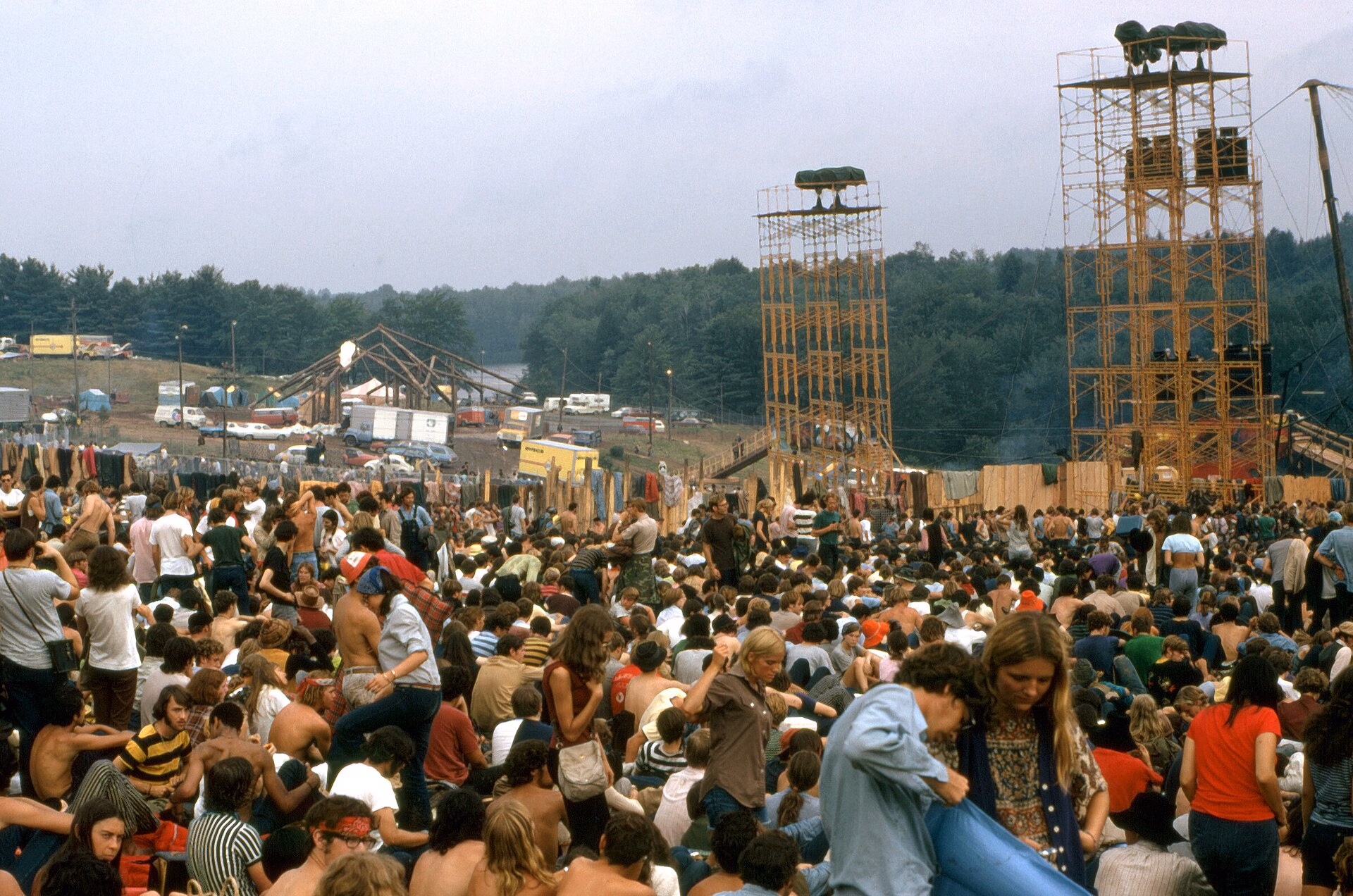 Woodstock's_famous_towers