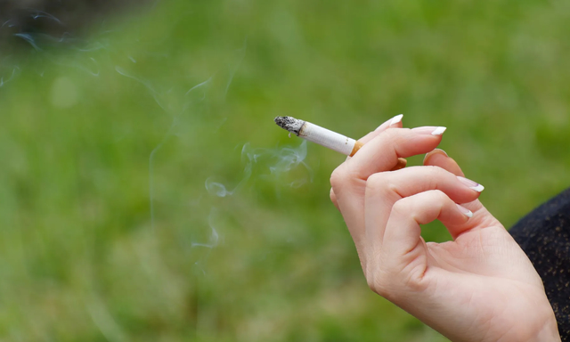 Afbeelding van Sigaretten: hoe jouw peuk bijdraagt aan de plastic soep