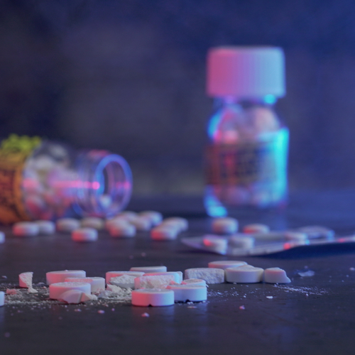 Test je kennis over de risico's van het online bestellen van medicijnen of designerdrugs