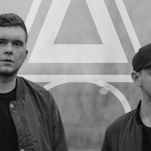 Achtabahn wil een huis voor Bieber